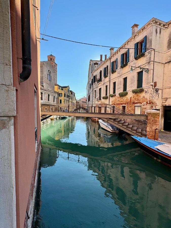 Ca Penini - Canal View Venedig Eksteriør billede